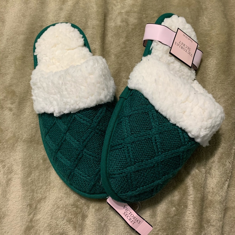 Victoria’s Secret Slippers